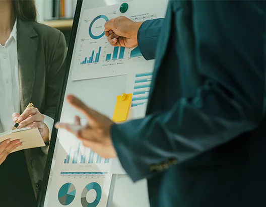 the-tipping-point-when-small-and-medium-sized-businesses-realize-they-need-a-business-consultant